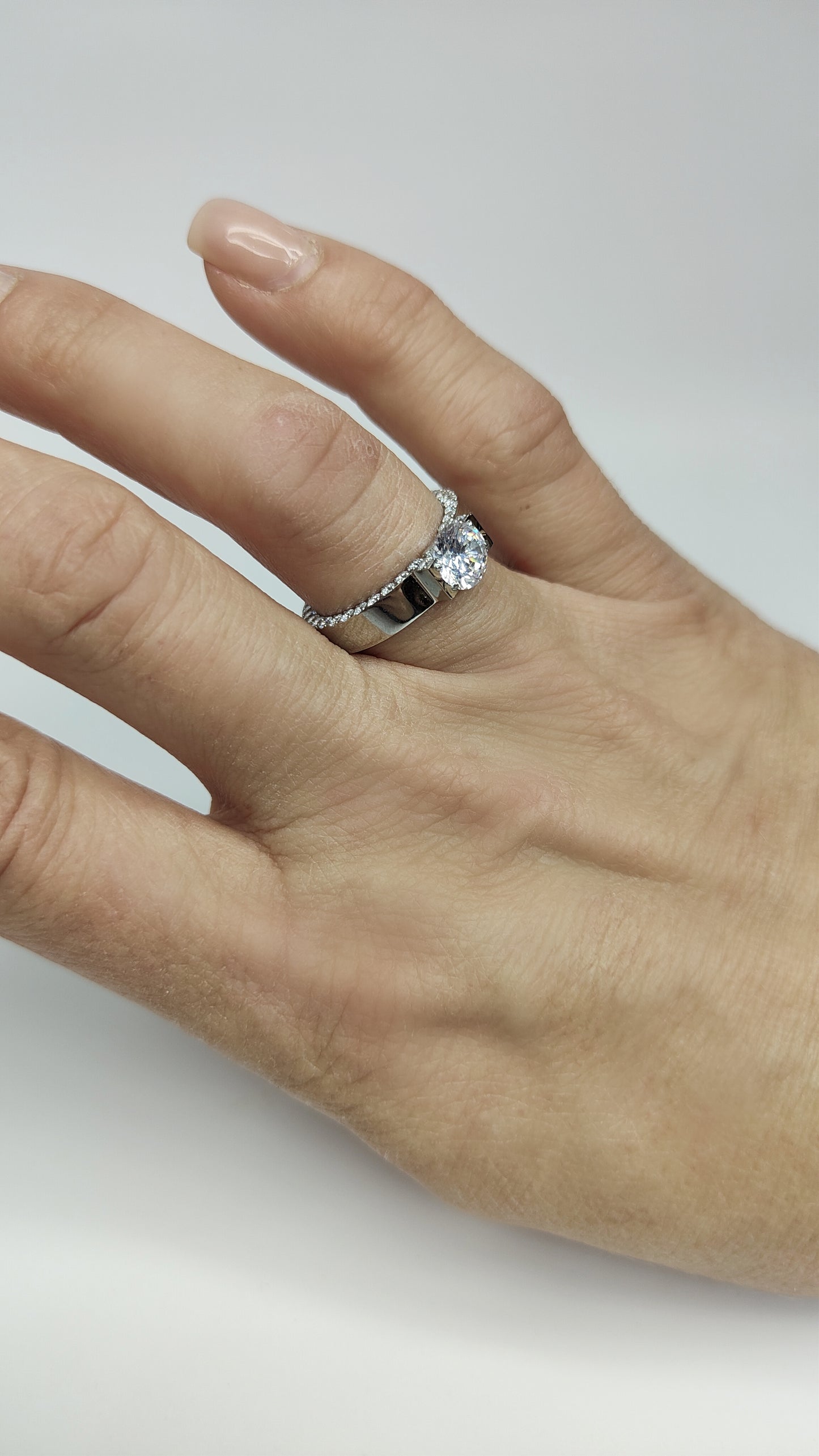 Ring little diamont witgoud
