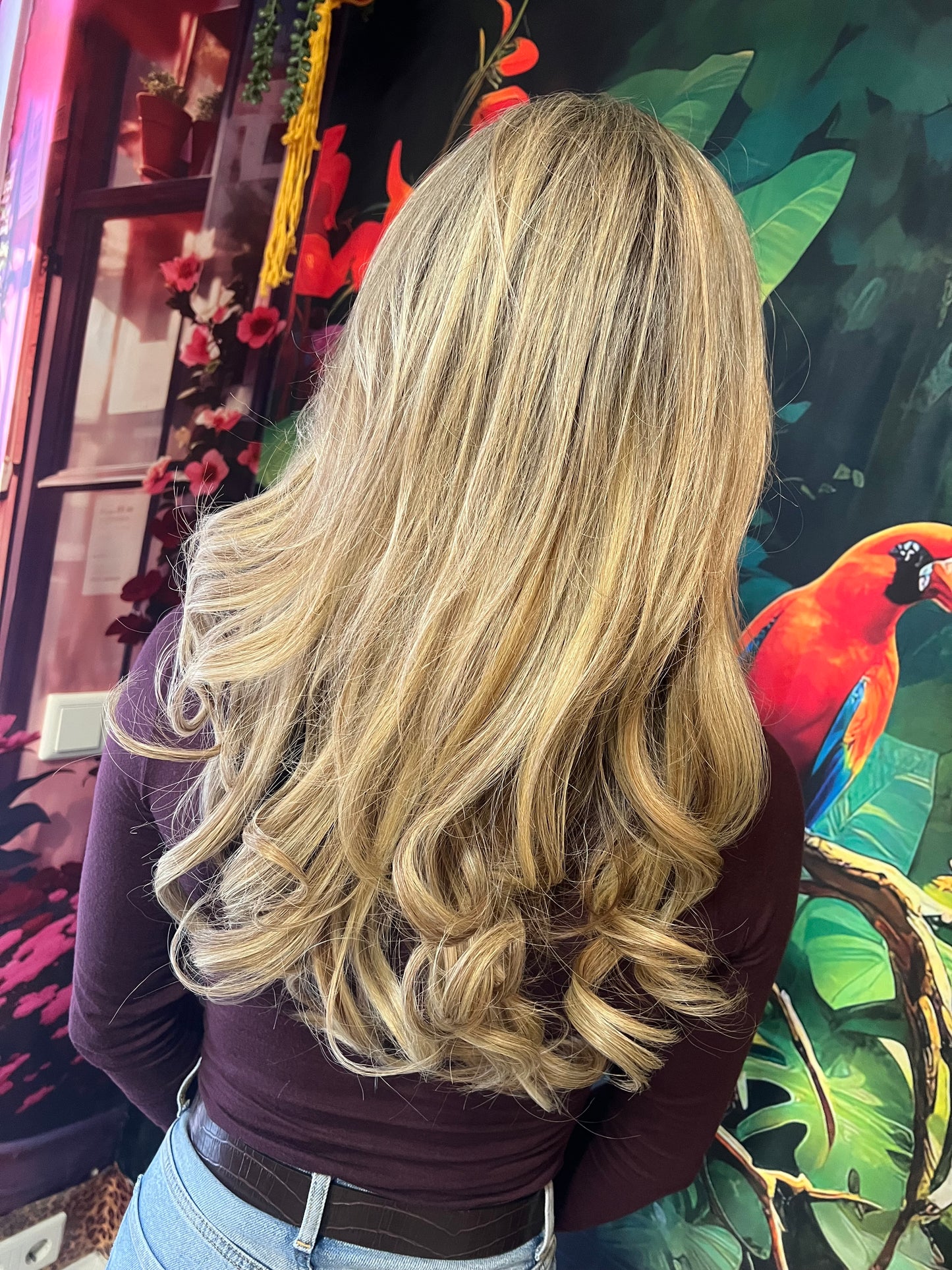 Hairweave neem contact met ons op