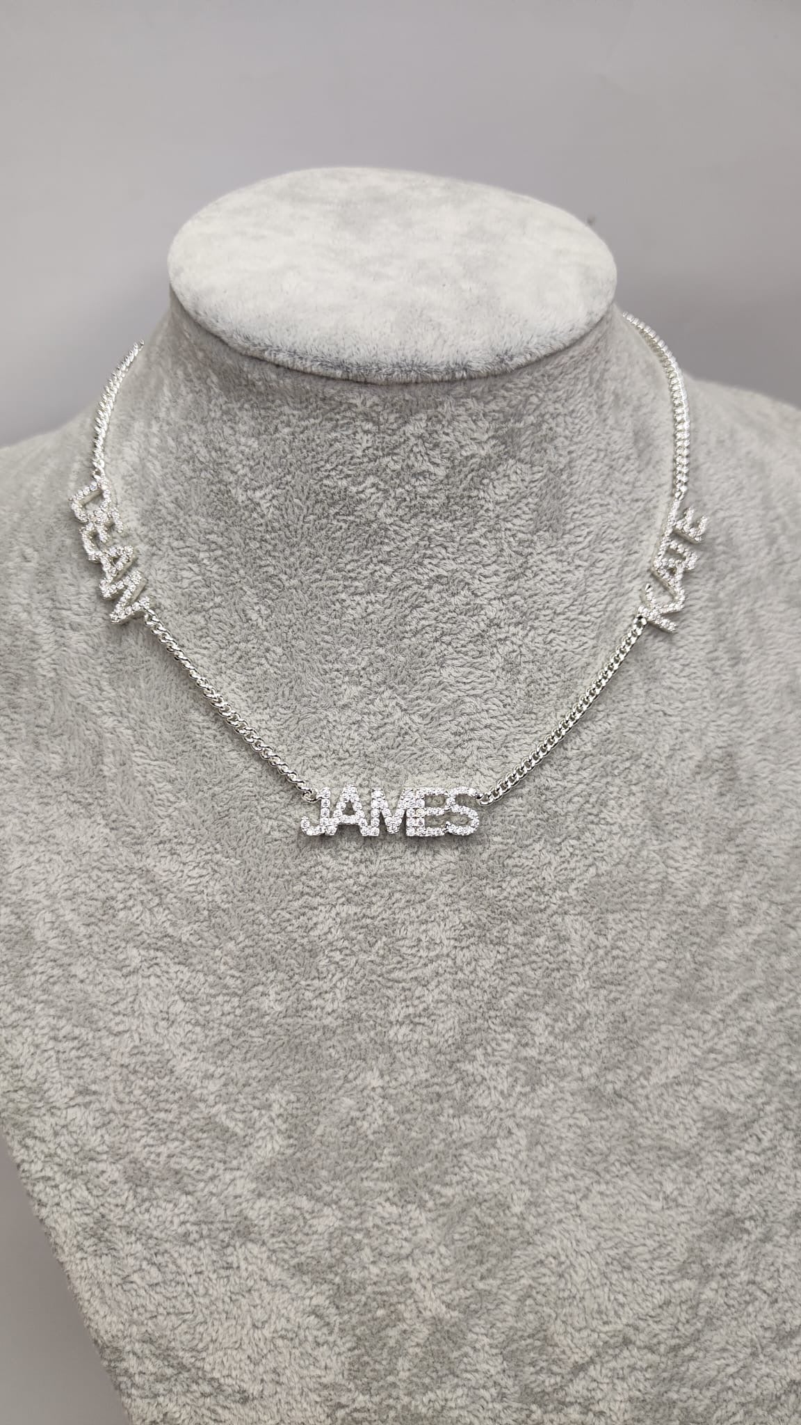 Gepersonaliseerde namen ketting diamont
