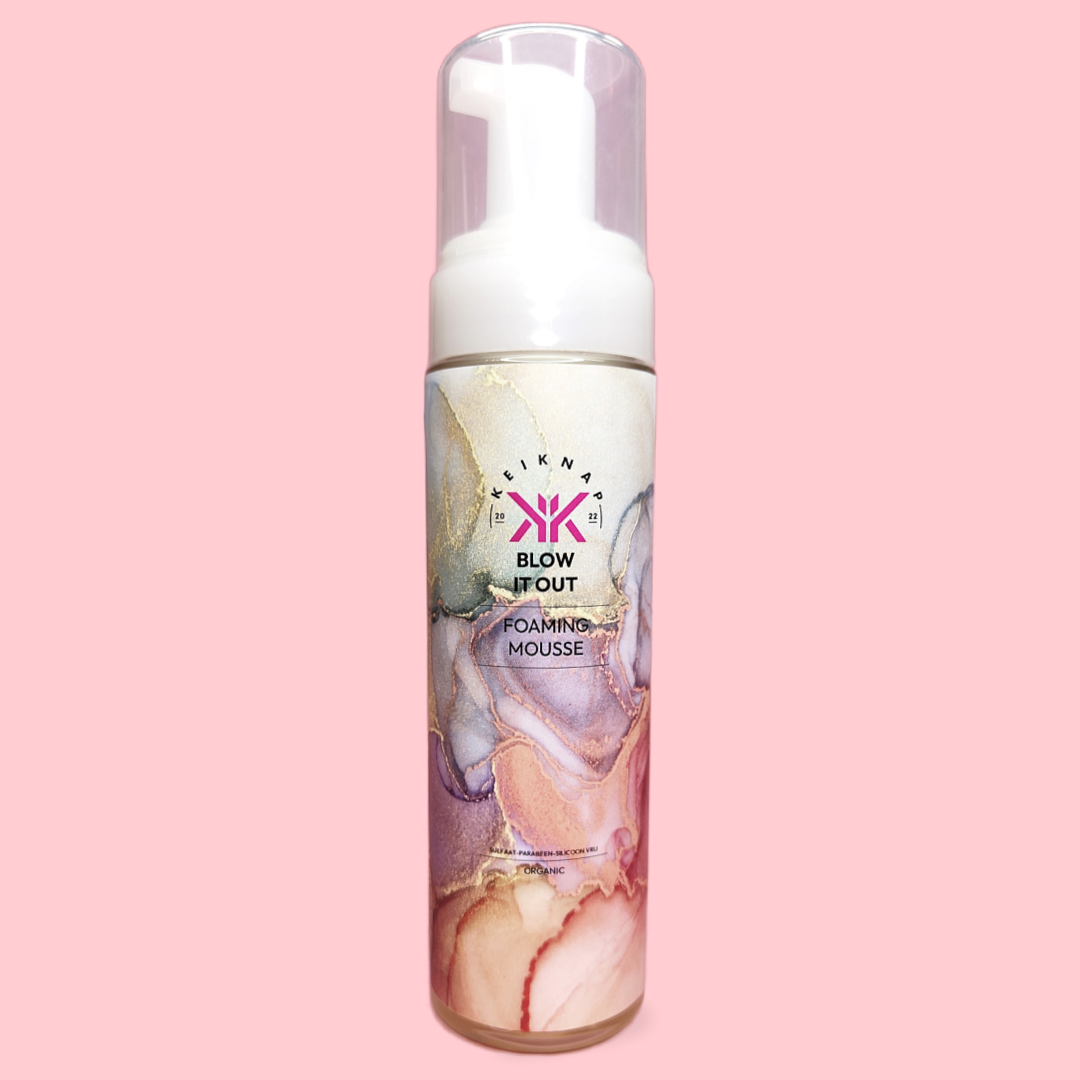 Blow it out organic foaming mousse