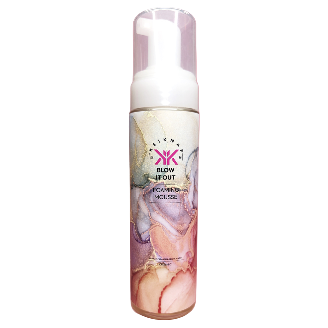 Blow it out organic foaming mousse