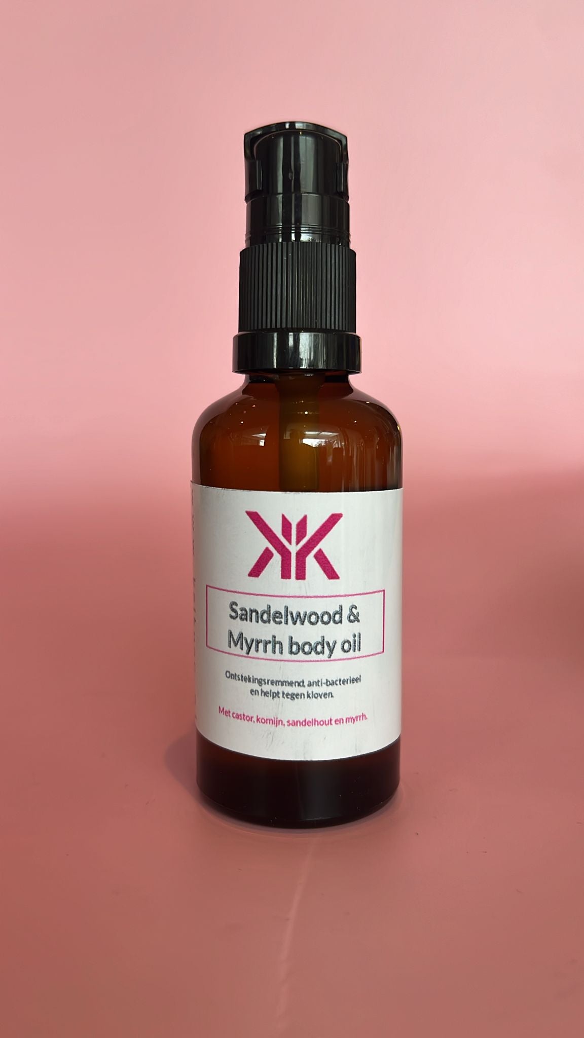 Body oil sandalwood myrrh onstekingremmend antibacterieel helpt tegen kloven