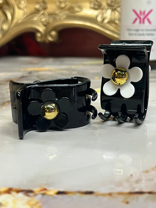 Klem bloem zwart of witte bloem